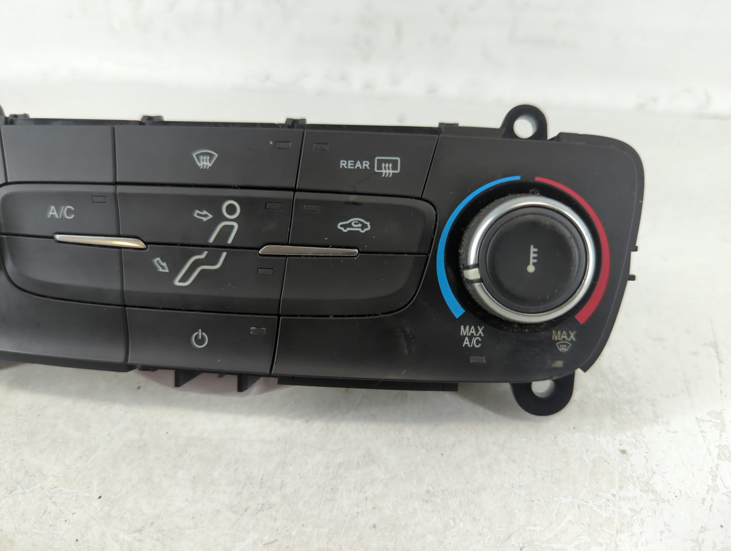 2015-2018 Ford Focus Climate Control Module Temperature AC/Heater Replacement P/N:F1ET-19980-JG Fits Fits 2015 2016 2017 201