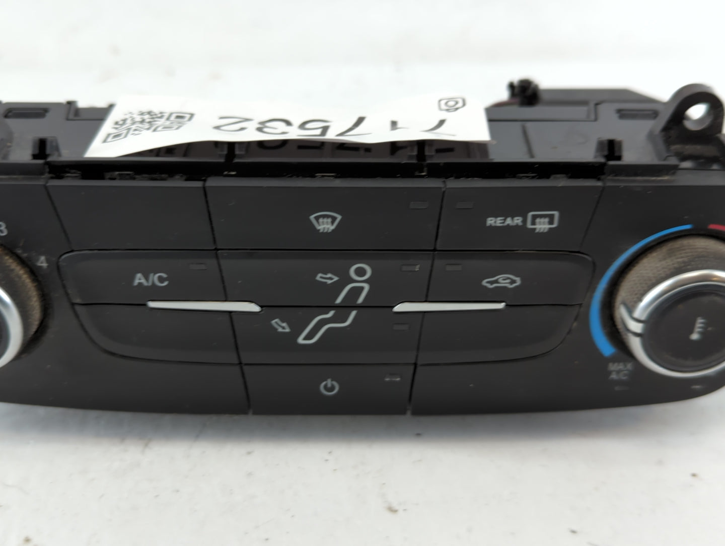 2015-2018 Ford Focus Climate Control Module Temperature AC/Heater Replacement P/N:F1ET-19980-JG Fits Fits 2015 2016 2017 201