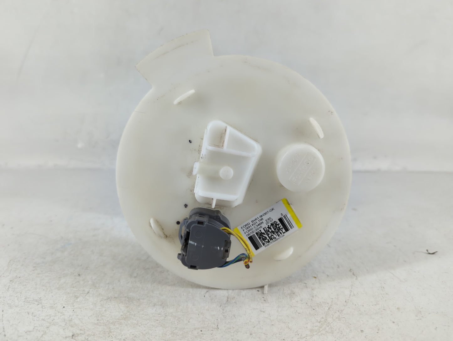 2013-2018 Ford Focus Electrical Gas Fuel Pump Assembly - Oemusedautoparts1.com