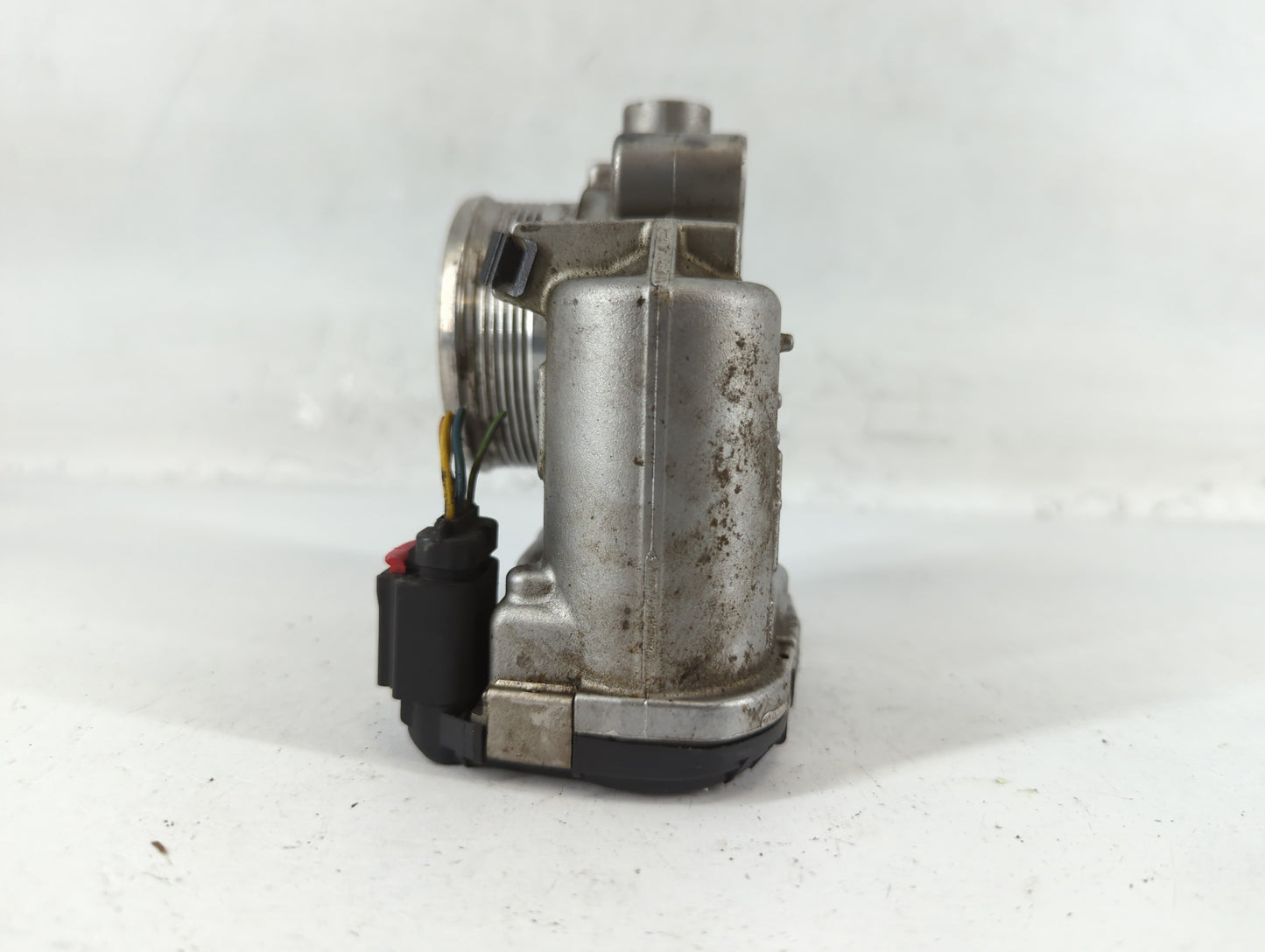 2014-2018 Ford Focus Throttle Body P/N:DS7E-9F991-BB Fits Fits 2014 2015 2016 2017 2018 2019 2020 2021 2022 OEM Used Auto Pa