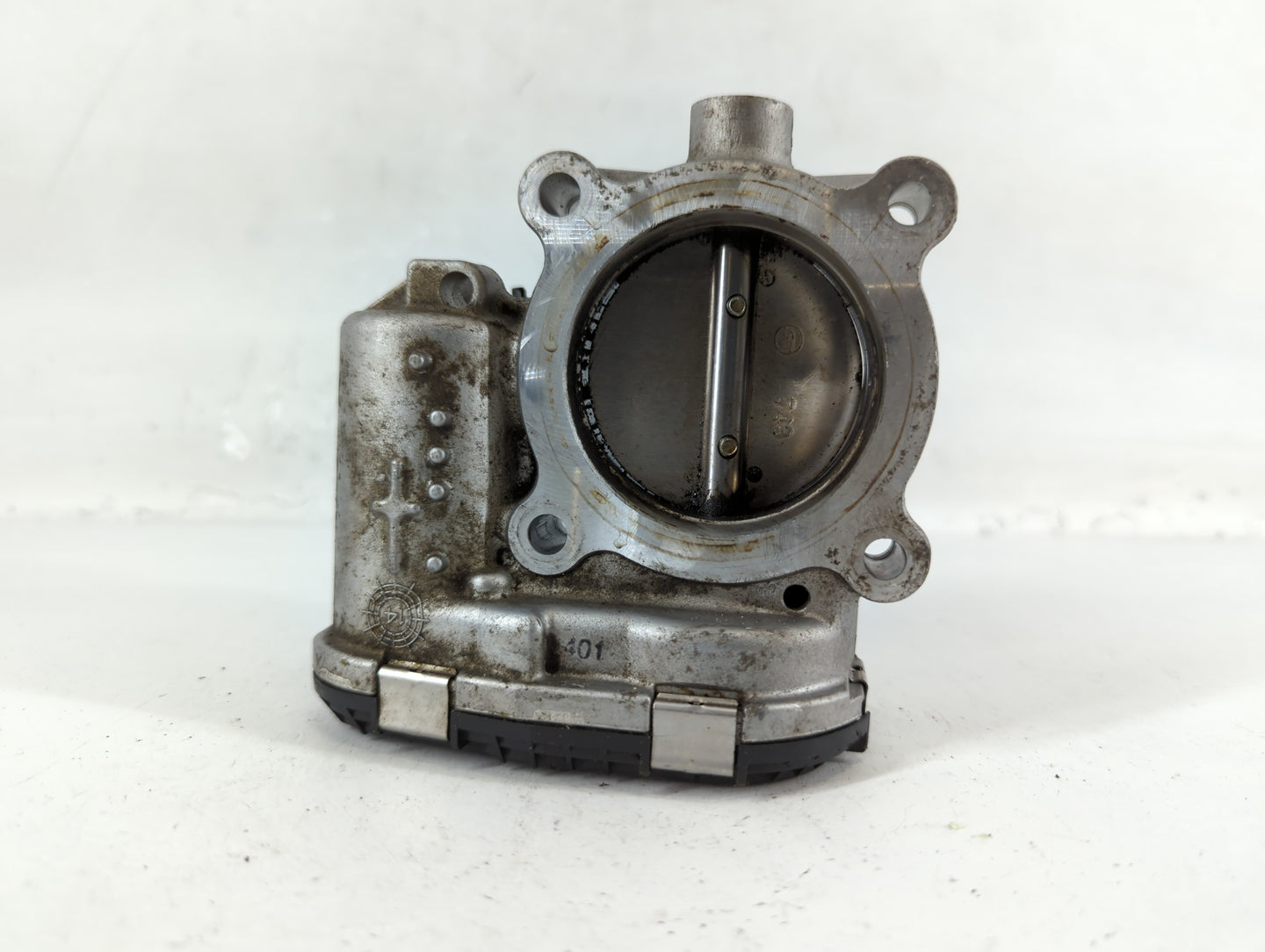 2014-2018 Ford Focus Throttle Body P/N:DS7E-9F991-BB Fits Fits 2014 2015 2016 2017 2018 2019 2020 2021 2022 OEM Used Auto Pa