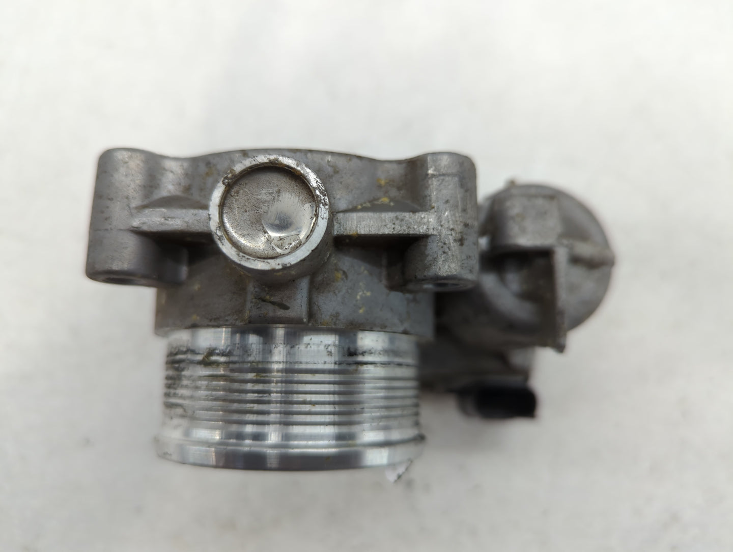 2014-2018 Ford Focus Throttle Body P/N:DS7E-9F991-BB Fits Fits 2014 2015 2016 2017 2018 2019 2020 2021 2022 OEM Used Auto Pa