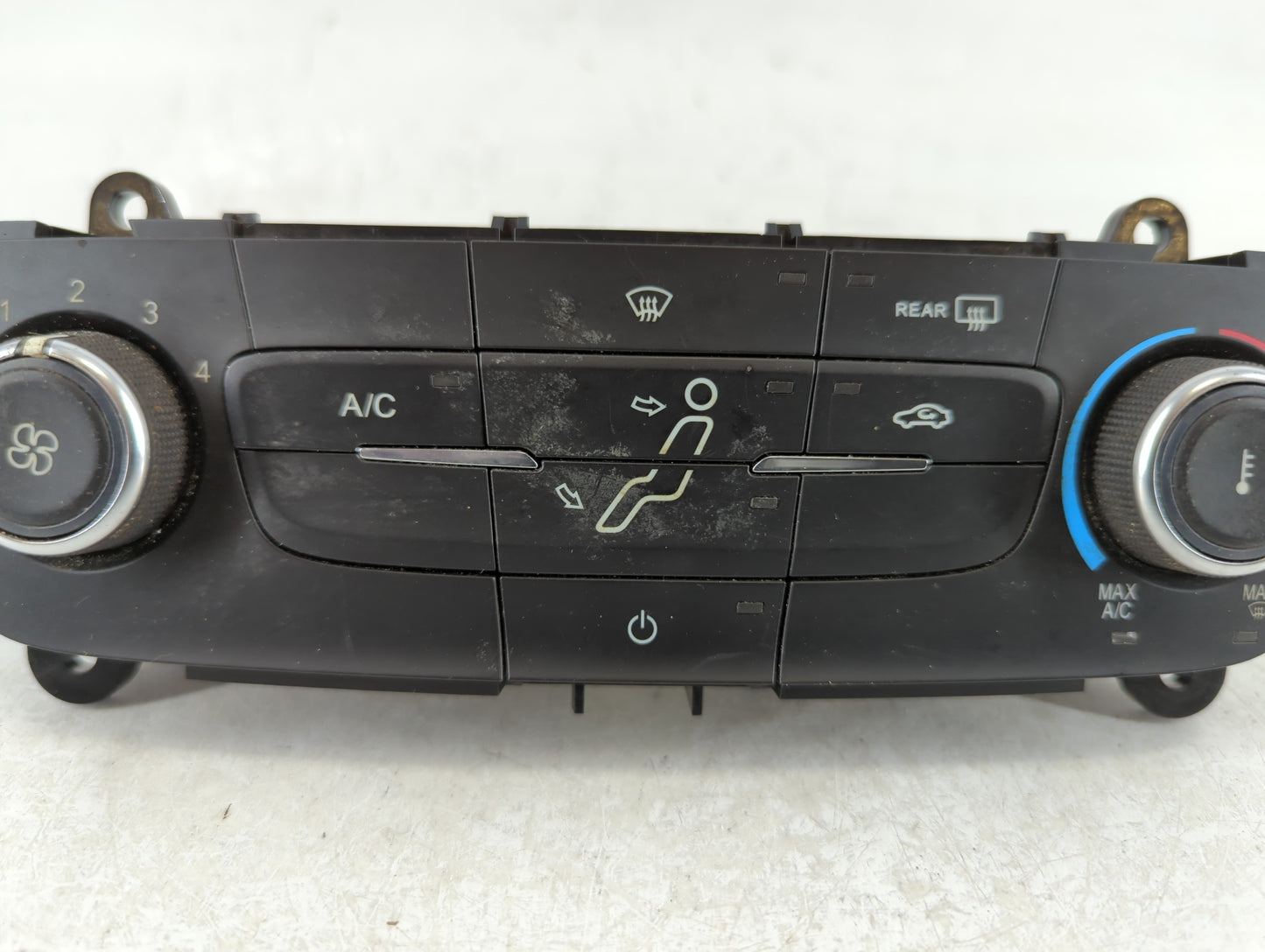 2015-2018 Ford Focus Climate Control Module Temperature AC/Heater Replacement P/N:F1ET-19980-JJ Fits Fits 2015 2016 2017 201