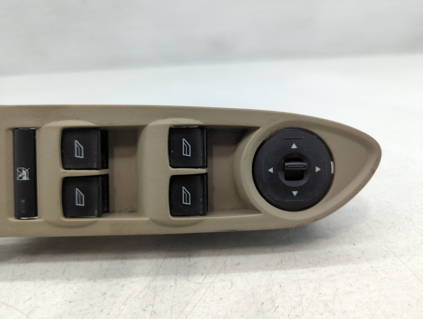 2015-2018 Ford Focus Master Power Window Switch Replacement Driver Side Left P/N:8608A068 BM5T-14A132-AA Fits OEM Used Auto 