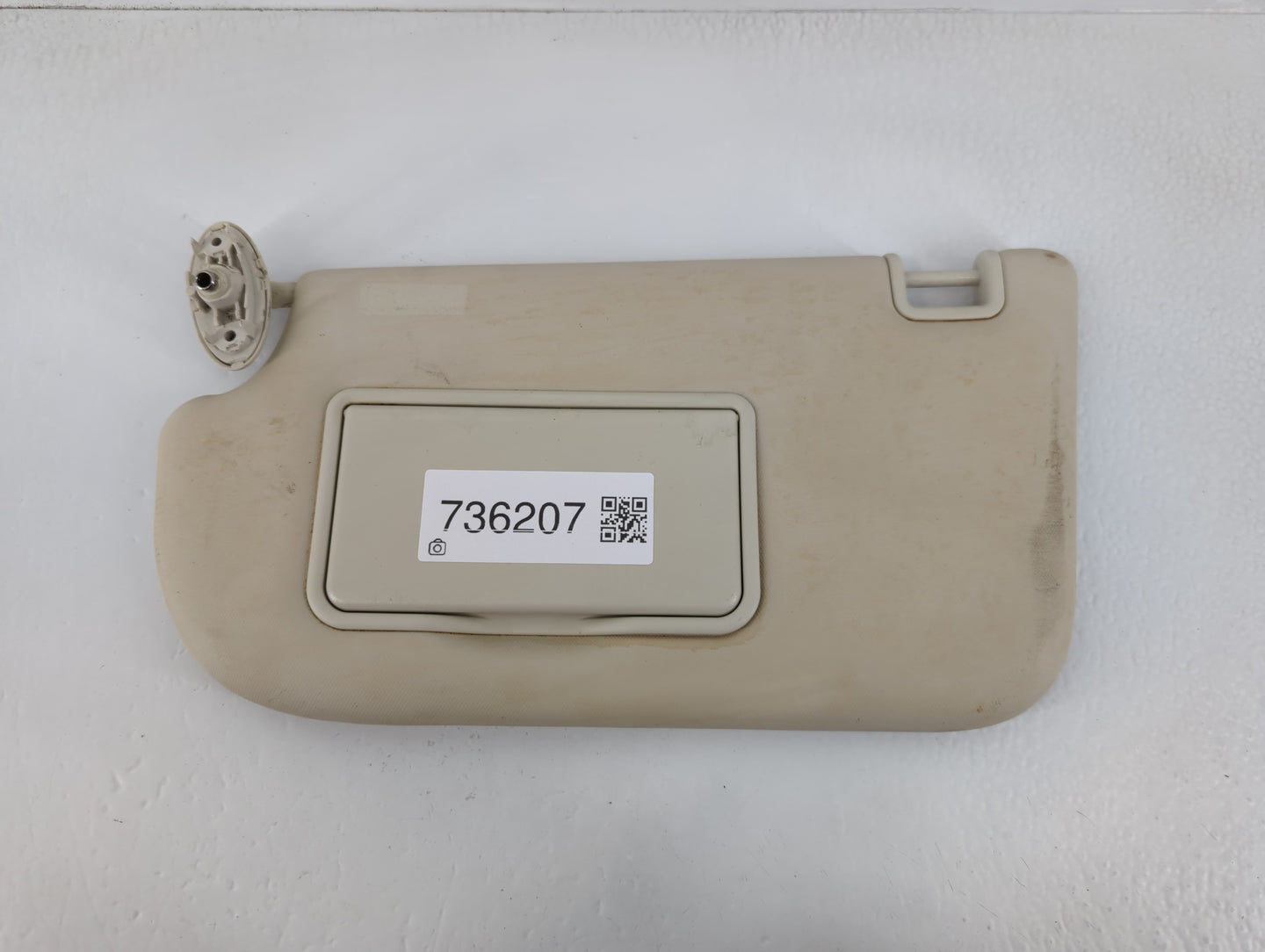 2015 Ford Focus Sun Visor Shade Replacement Driver Left Mirror Fits OEM Used Auto Parts - Oemusedautoparts1.com