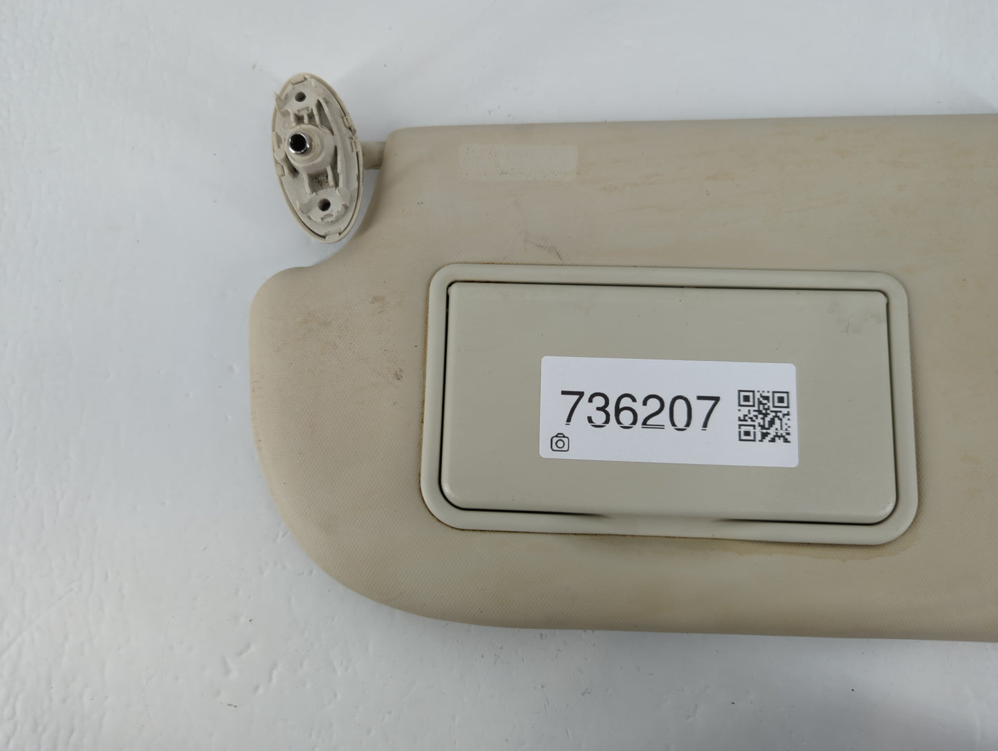 2015 Ford Focus Sun Visor Shade Replacement Driver Left Mirror Fits OEM Used Auto Parts - Oemusedautoparts1.com