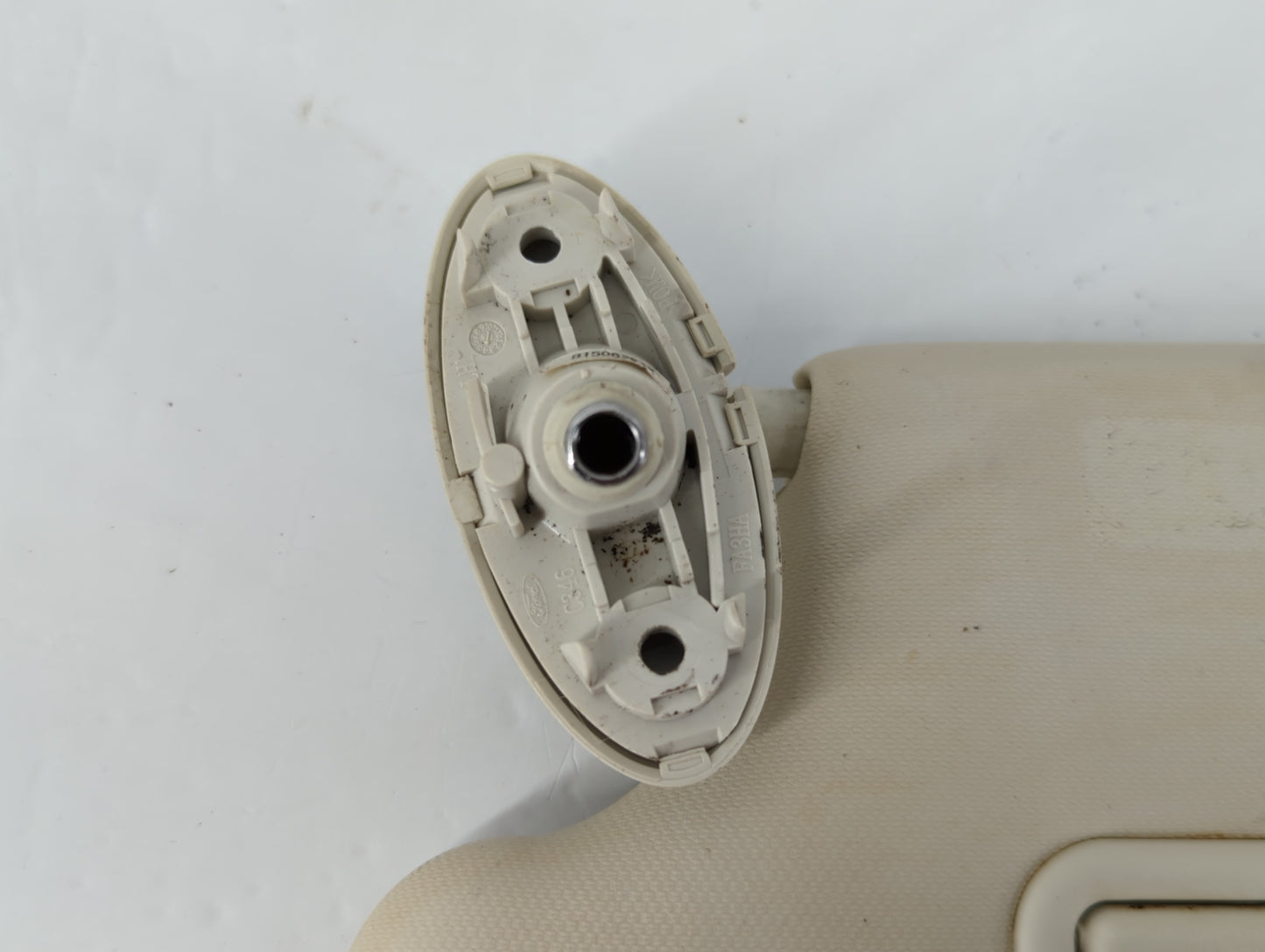 2015 Ford Focus Sun Visor Shade Replacement Driver Left Mirror Fits OEM Used Auto Parts - Oemusedautoparts1.com
