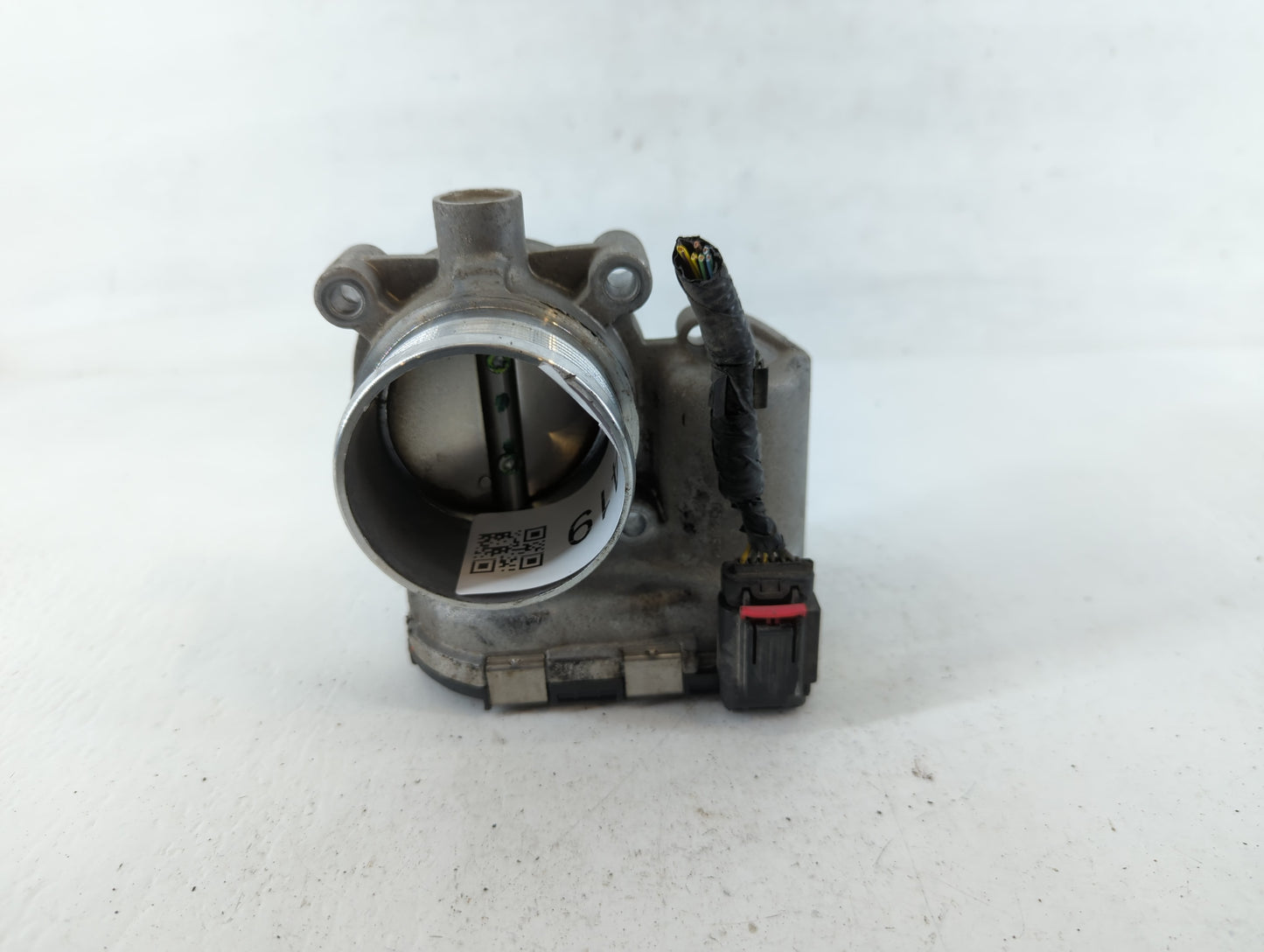 2014-2018 Ford Focus Throttle Body P/N:DS7E-9F991-BB Fits Fits 2014 2015 2016 2017 2018 2019 2020 2021 2022 OEM Used Auto Pa