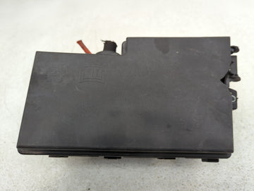 2016 Ford Focus Fusebox Fuse Box Panel Relay Module P/N:AV6T-14A076-AB 21090 000 001 Fits OEM Used Auto Parts - Oemusedautop