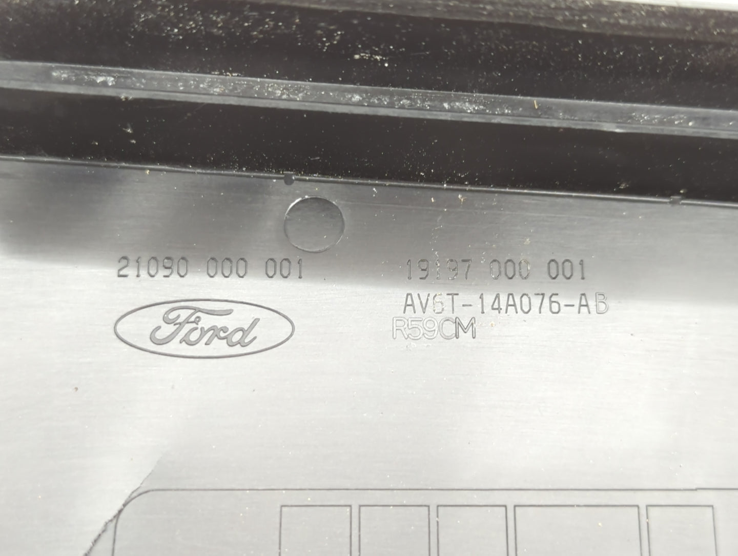 2016 Ford Focus Fusebox Fuse Box Panel Relay Module P/N:AV6T-14A076-AB 21090 000 001 Fits OEM Used Auto Parts - Oemusedautop