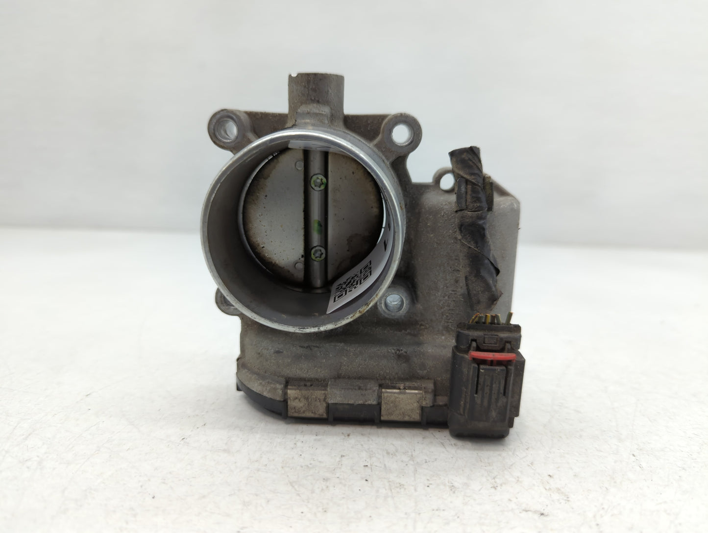 2014-2018 Ford Focus Throttle Body P/N:DS7E-9F991-BB Fits Fits 2014 2015 2016 2017 2018 2019 2020 2021 2022 OEM Used Auto Pa