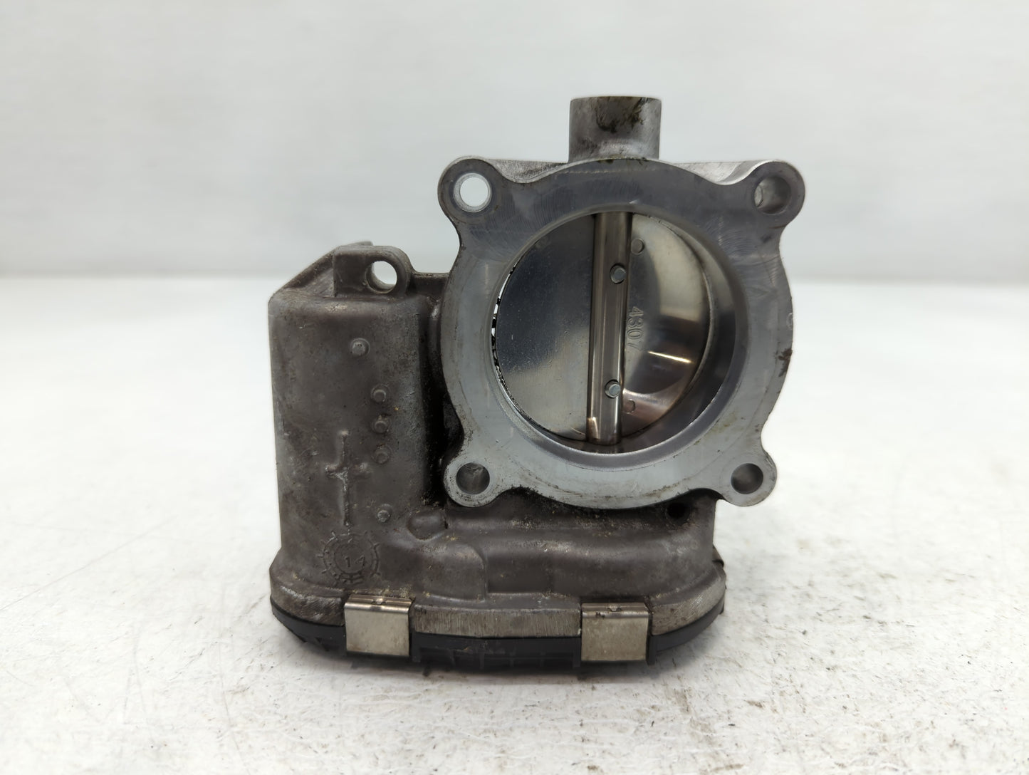 2014-2018 Ford Focus Throttle Body P/N:DS7E-9F991-BB Fits Fits 2014 2015 2016 2017 2018 2019 2020 2021 2022 OEM Used Auto Pa