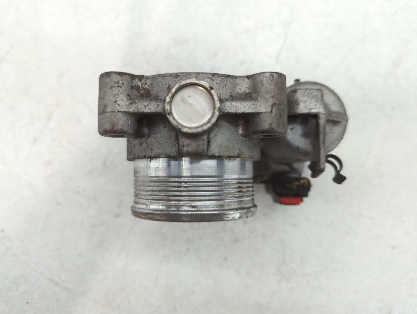 2014-2018 Ford Focus Throttle Body P/N:DS7E-9F991-BB Fits Fits 2014 2015 2016 2017 2018 2019 2020 2021 2022 OEM Used Auto Pa