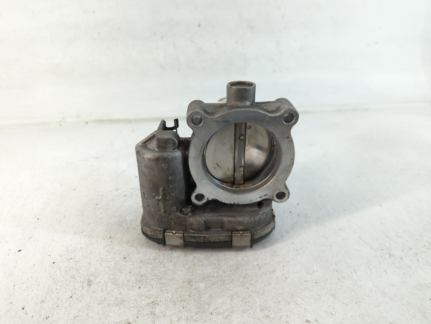 2014-2018 Ford Focus Throttle Body P/N:DS7E-9F991-BB Fits Fits 2014 2015 2016 2017 2018 2019 2020 2021 2022 OEM Used Auto Pa