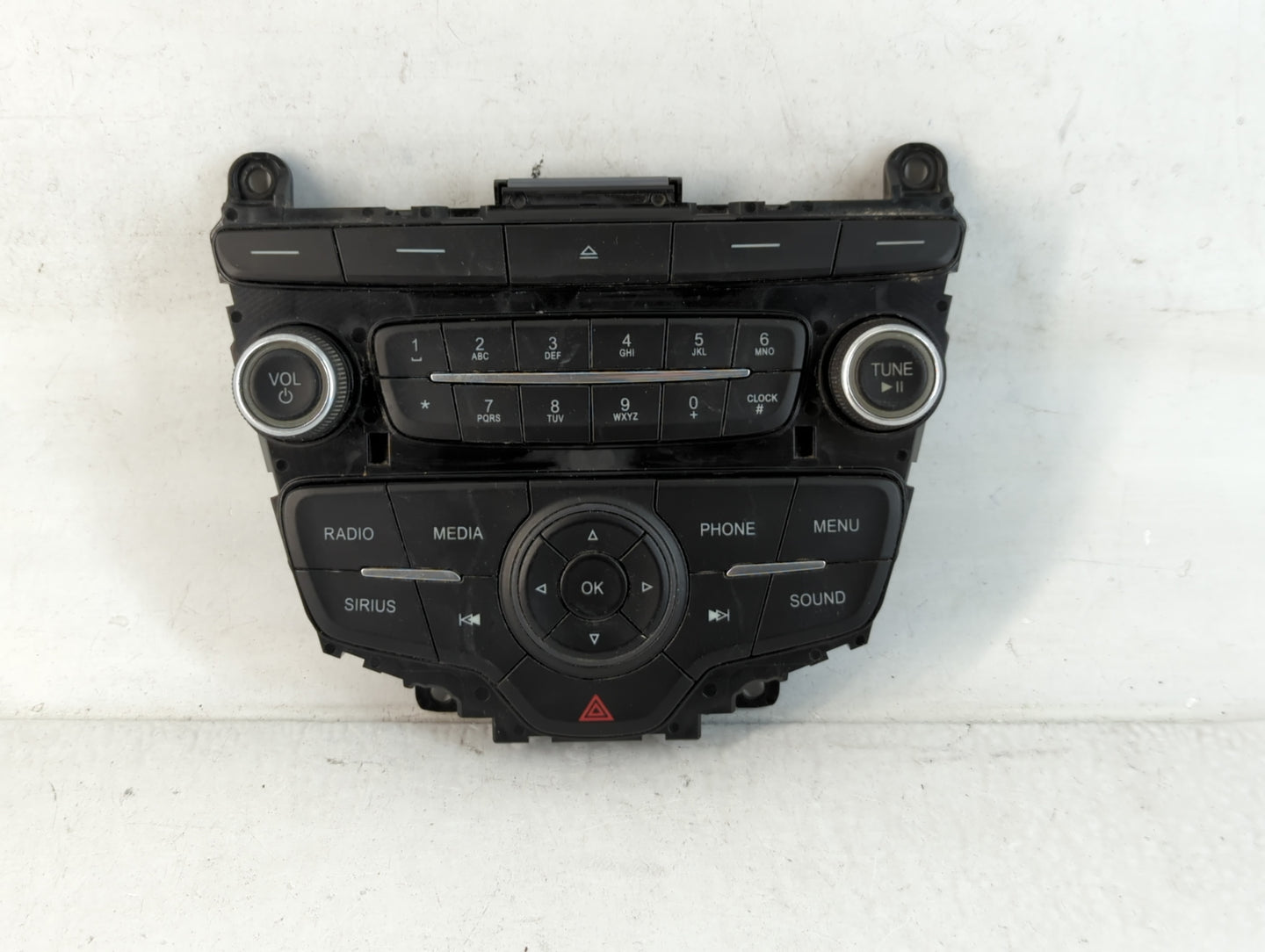 2015-2018 Ford Focus Radio AM FM Cd Player Receiver Replacement P/N:89C18EBD F1ET18K811KD Fits Fits 2015 2016 2017 2018 2019