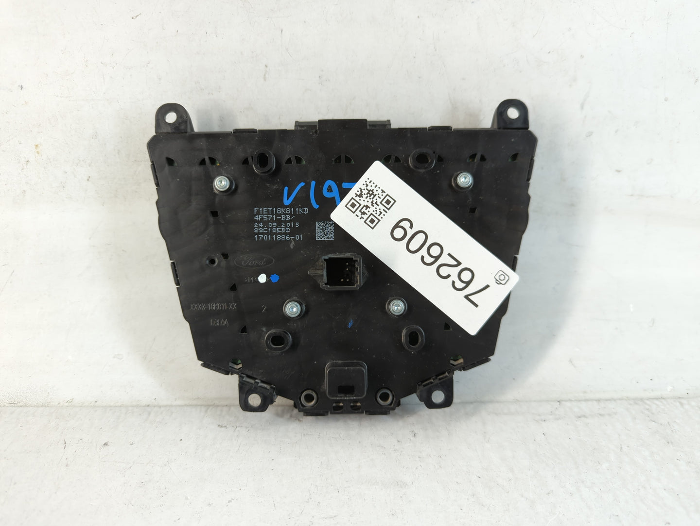 2015-2018 Ford Focus Radio AM FM Cd Player Receiver Replacement P/N:89C18EBD F1ET18K811KD Fits Fits 2015 2016 2017 2018 2019