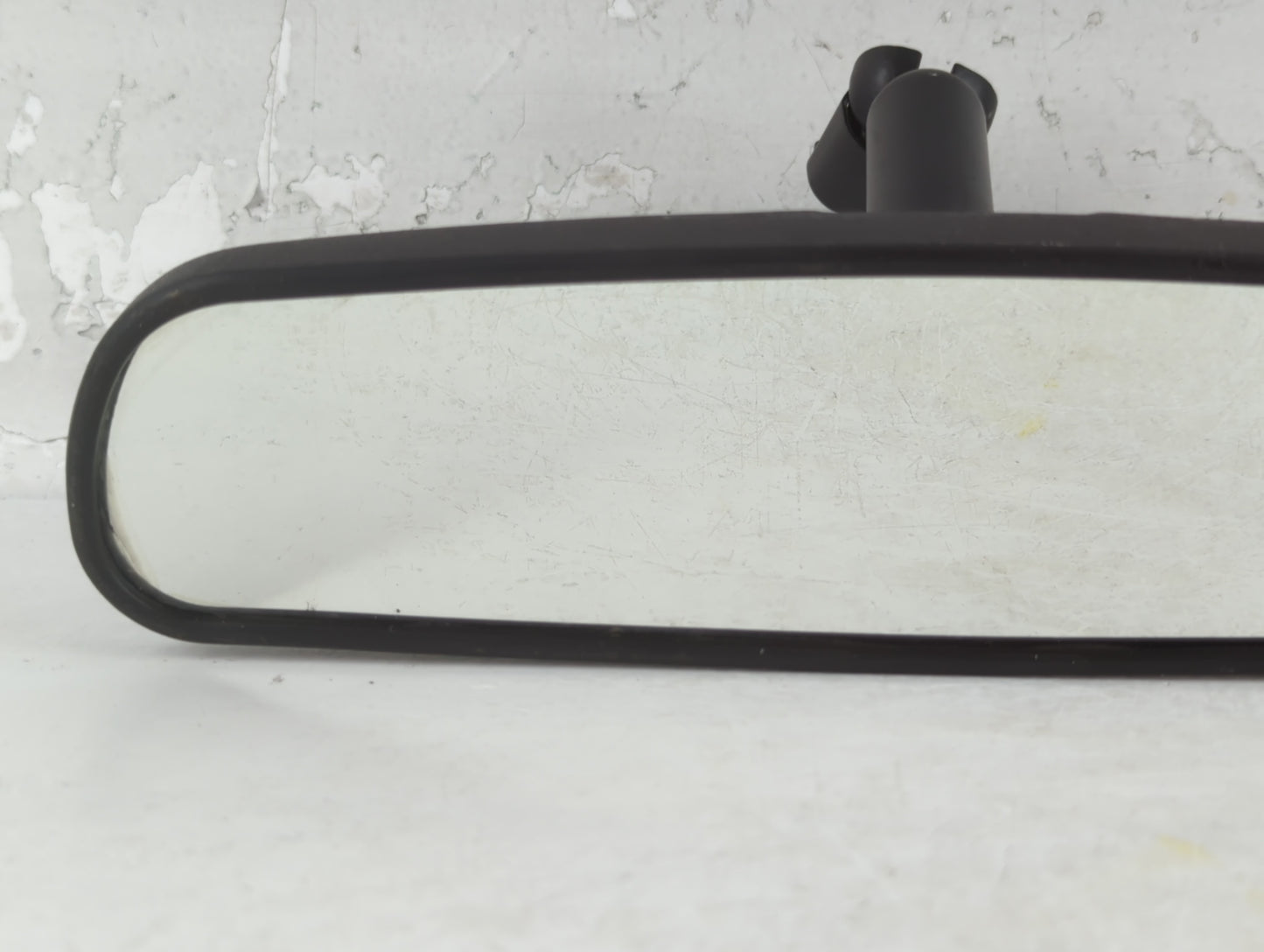2010-2018 Ford Focus Interior Rear View Mirror Replacement OEM P/N:E8011681 Fits OEM Used Auto Parts - Oemusedautoparts1.com