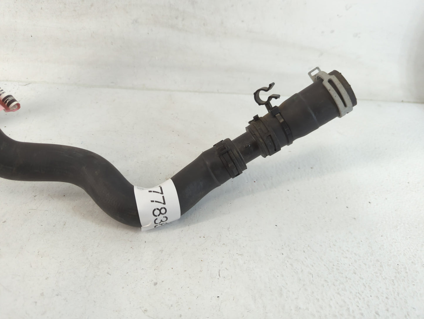 2016-2018 Ford Focus Upper Radiator Hose - Oemusedautoparts1.com