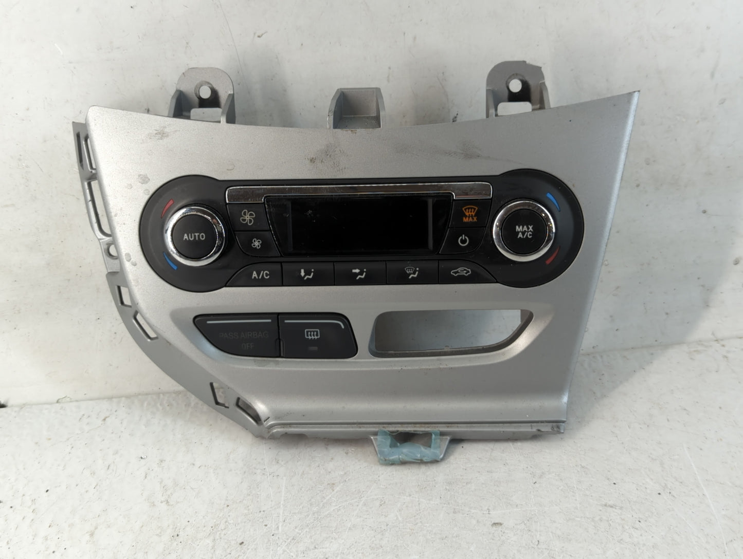 2015-2018 Ford Focus Climate Control Module Temperature AC/Heater Replacement P/N:BM5T-18C612-AM Fits Fits 2015 2016 2017 20
