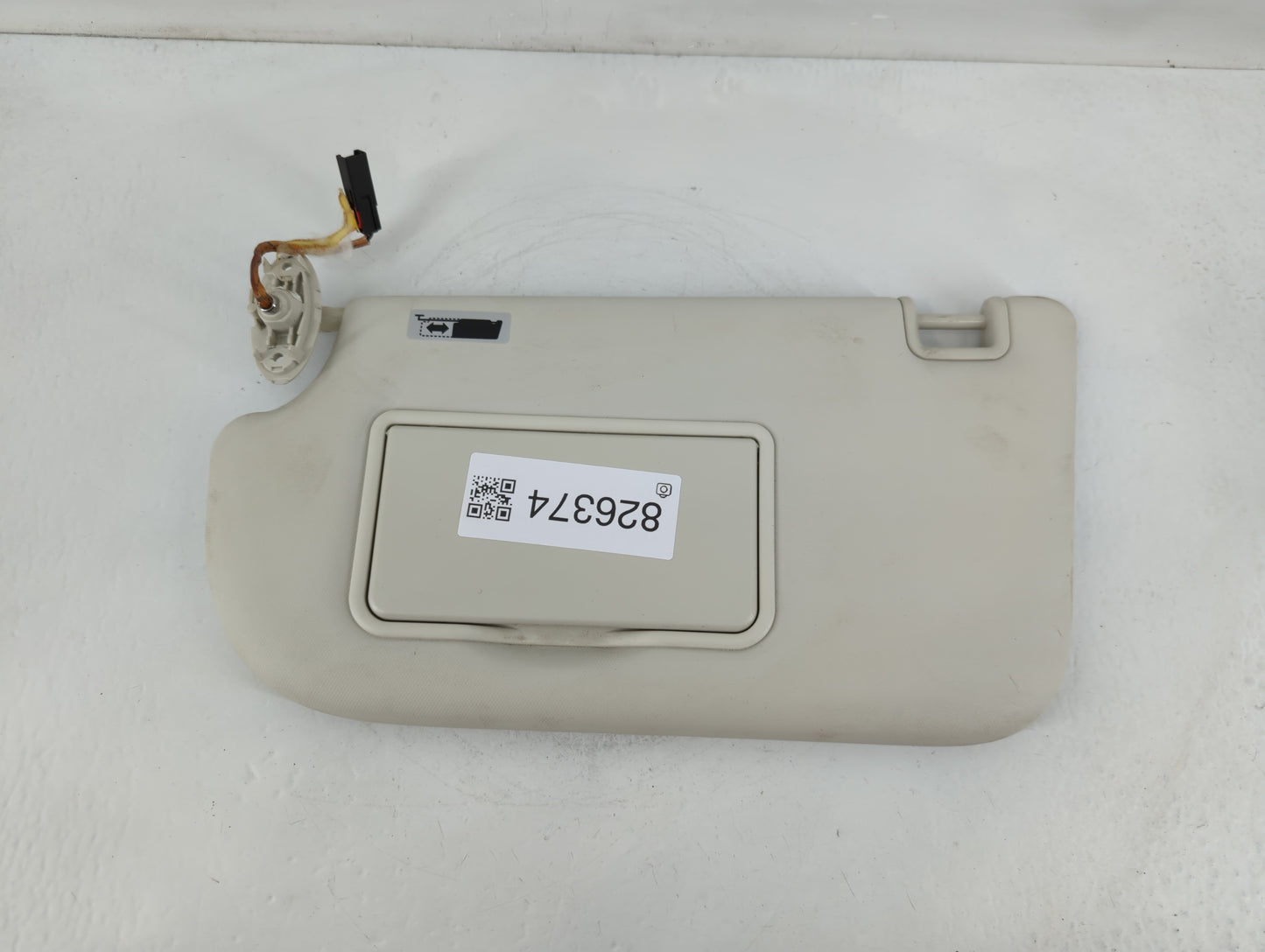 2013-2018 Ford Focus Sun Visor Shade Replacement Driver Left Mirror Fits Fits 2013 2014 2015 2016 2017 2018 OEM Used Auto Pa