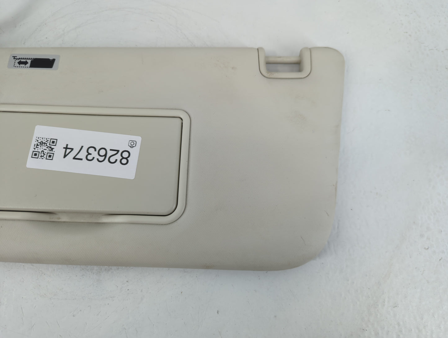 2013-2018 Ford Focus Sun Visor Shade Replacement Driver Left Mirror Fits Fits 2013 2014 2015 2016 2017 2018 OEM Used Auto Pa