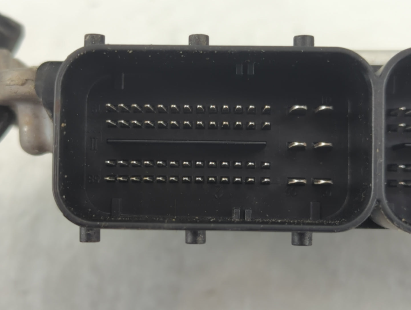 2013-2018 Ford Focus PCM Engine Control Computer ECU ECM PCU OEM P/N:BV61-12B684-BC FM5A-12A650-ADB Fits OEM Used Auto Parts