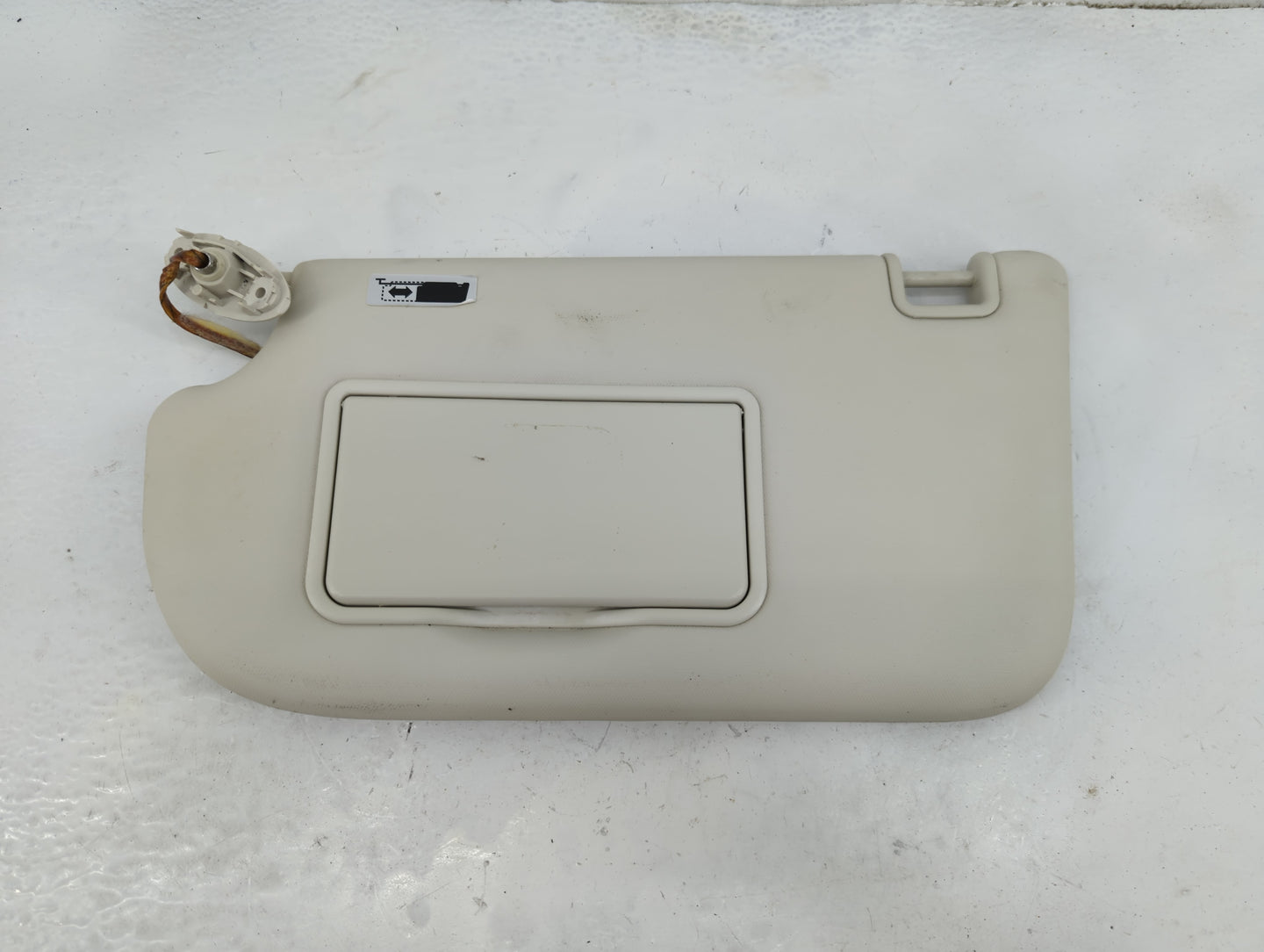 2013-2018 Ford Focus Sun Visor Shade Replacement Driver Left Mirror Fits Fits 2013 2014 2015 2016 2017 2018 OEM Used Auto Pa