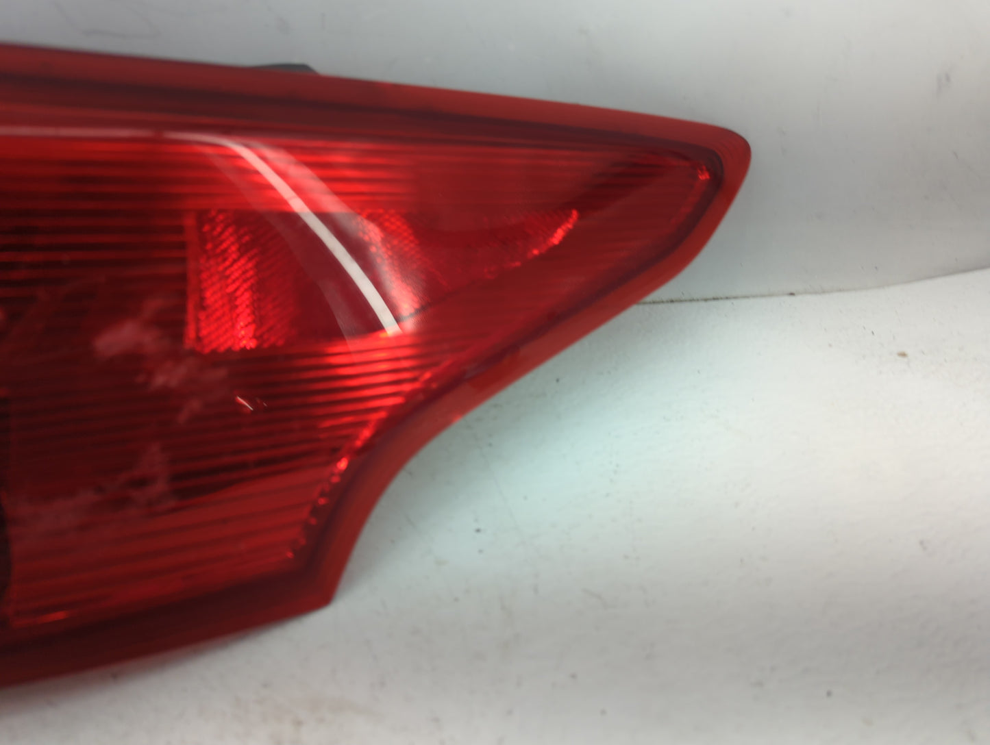 2015-2018 Ford Focus Tail Light Assembly Passenger Right OEM Fits Fits 2015 2016 2017 2018 OEM Used Auto Parts - Oemusedauto