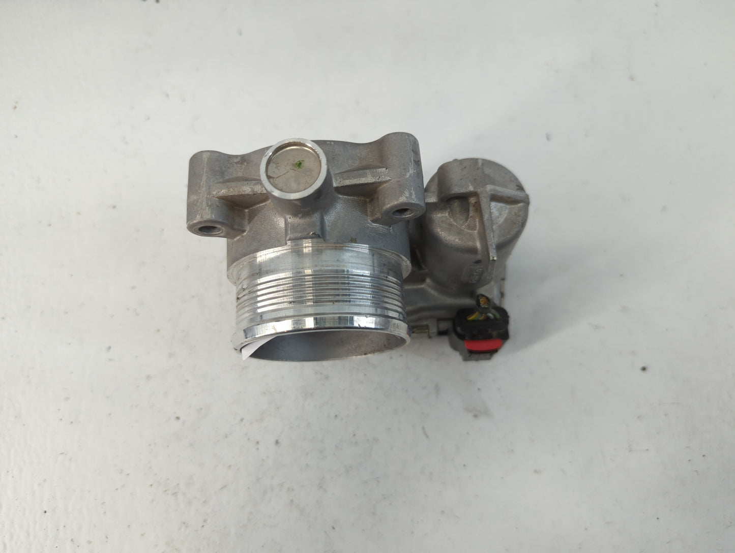 2014-2018 Ford Focus Throttle Body P/N:DS7E-9F991-BB Fits Fits 2014 2015 2016 2017 2018 2019 2020 2021 2022 OEM Used Auto Pa
