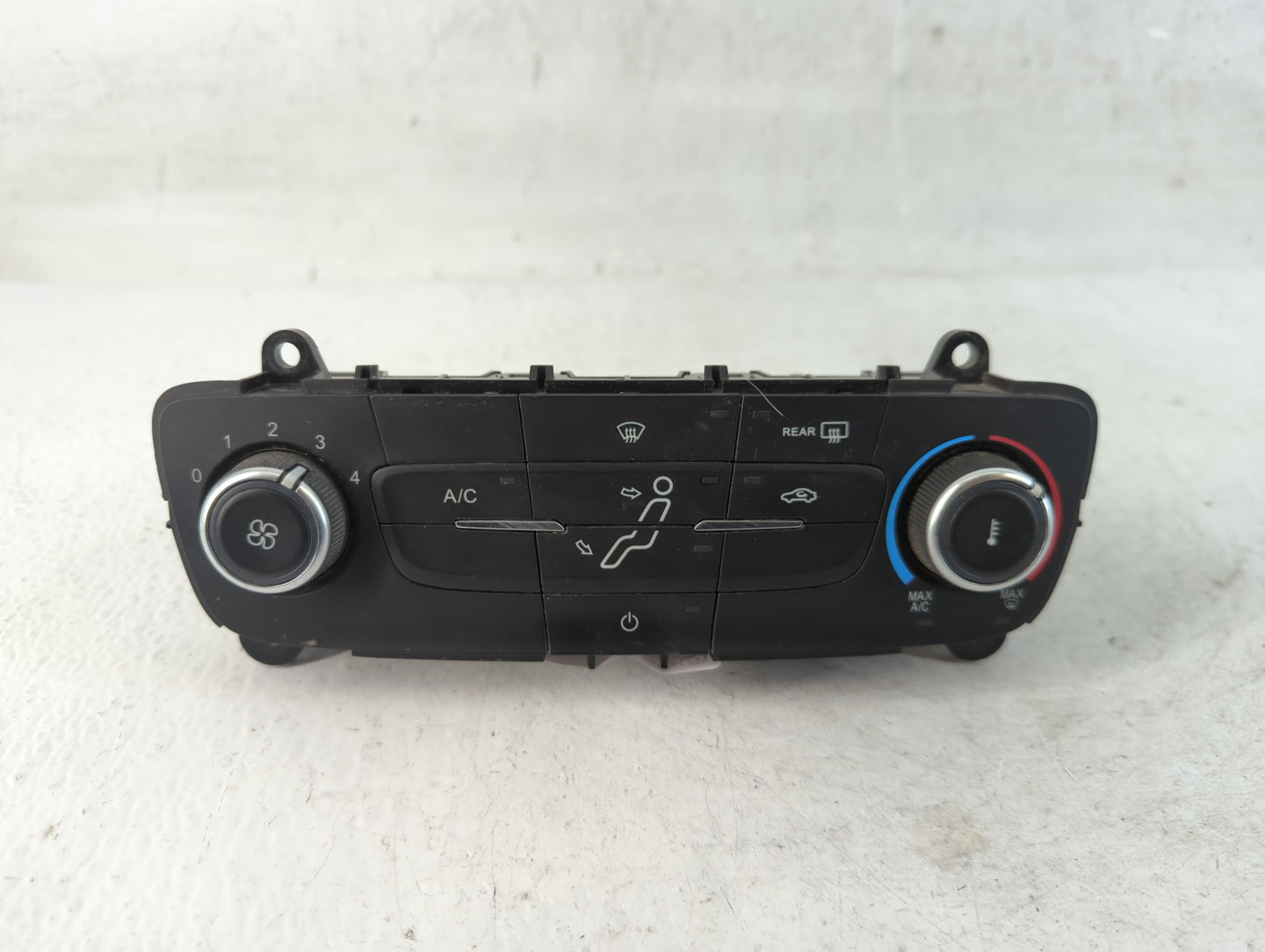 2015-2018 Ford Focus Climate Control Module Temperature AC/Heater Replacement P/N:f1et-19980-JG Fits Fits 2015 2016 2017 201