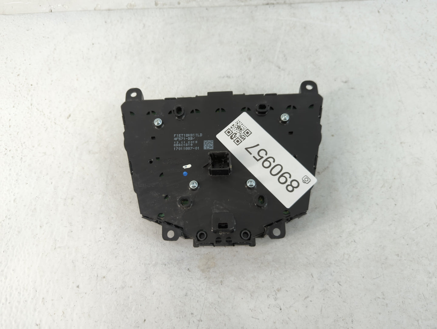 2015-2018 Ford Focus Climate Control Module Temperature AC/Heater Replacement P/N:F1ET18K811LD Fits Fits 2015 2016 2017 2018