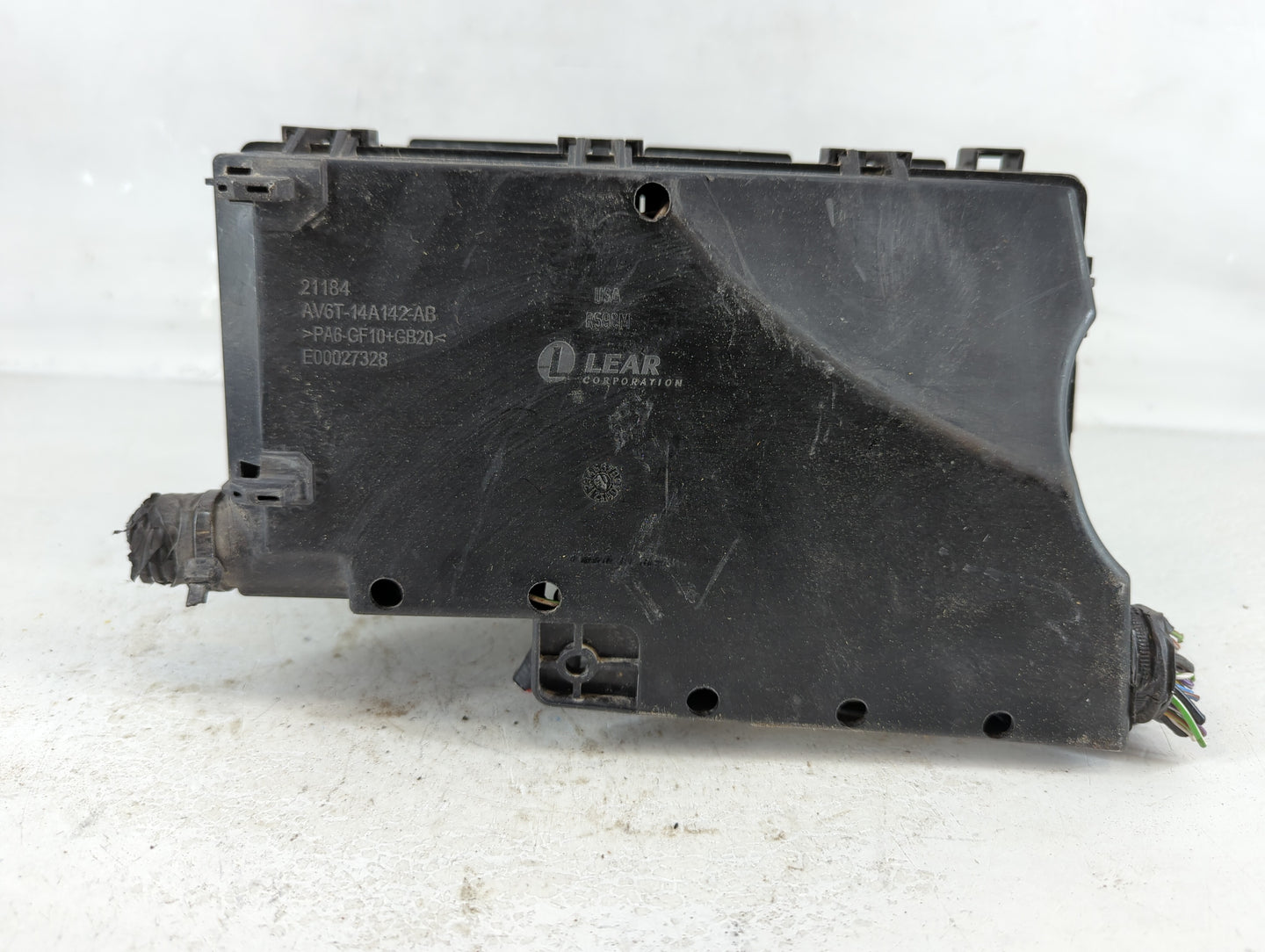2016 Ford Focus Fusebox Fuse Box Panel Relay Module P/N:AV6T-14A067-AD Fits Fits 2014 2015 OEM Used Auto Parts - Oemusedauto