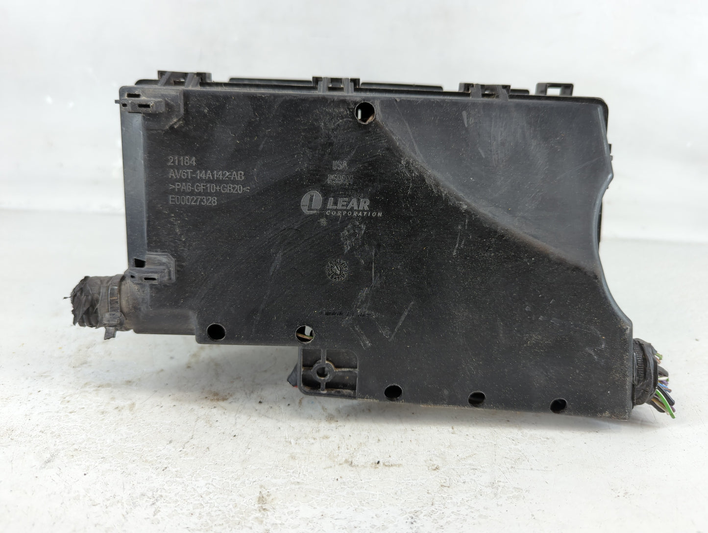 2016 Ford Focus Fusebox Fuse Box Panel Relay Module P/N:AV6T-14A067-AD Fits Fits 2014 2015 OEM Used Auto Parts - Oemusedauto