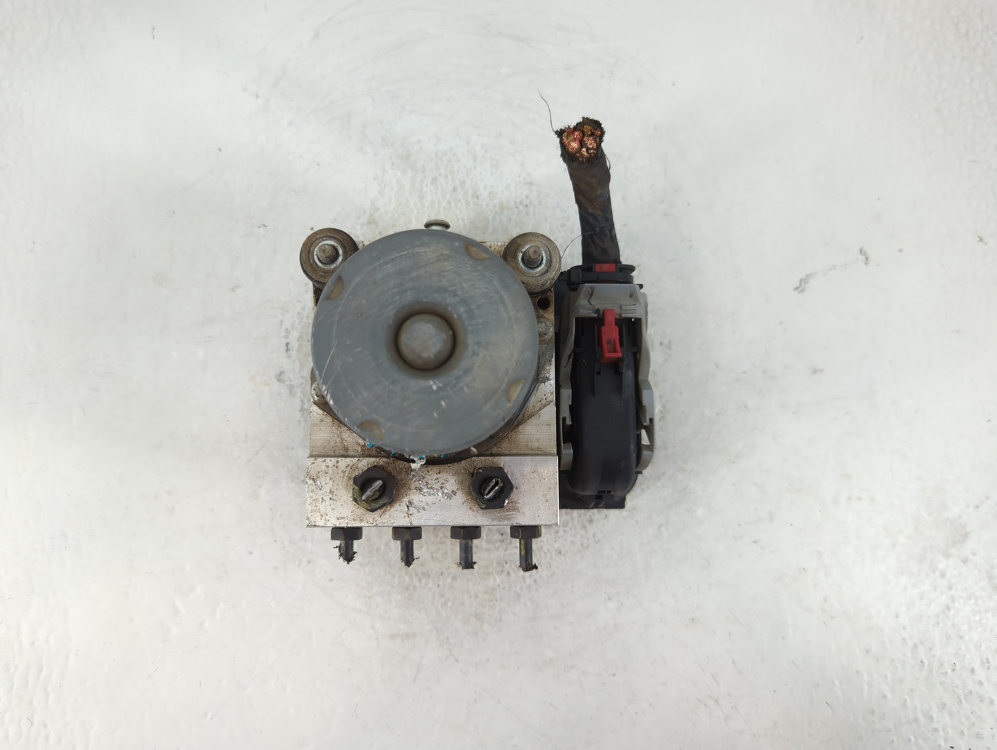 2016-2018 Ford Focus ABS Pump Control Module Replacement P/N:58920-30500 0 265 238 094 Fits Fits 2016 2017 2018 OEM Used Aut