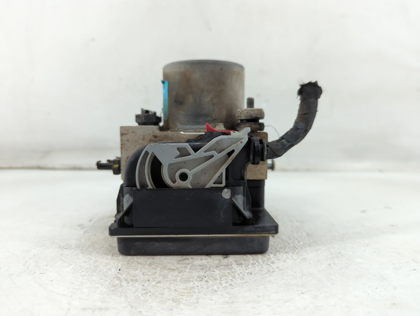 2016-2018 Ford Focus ABS Pump Control Module Replacement P/N:58920-30500 0 265 238 094 Fits Fits 2016 2017 2018 OEM Used Aut