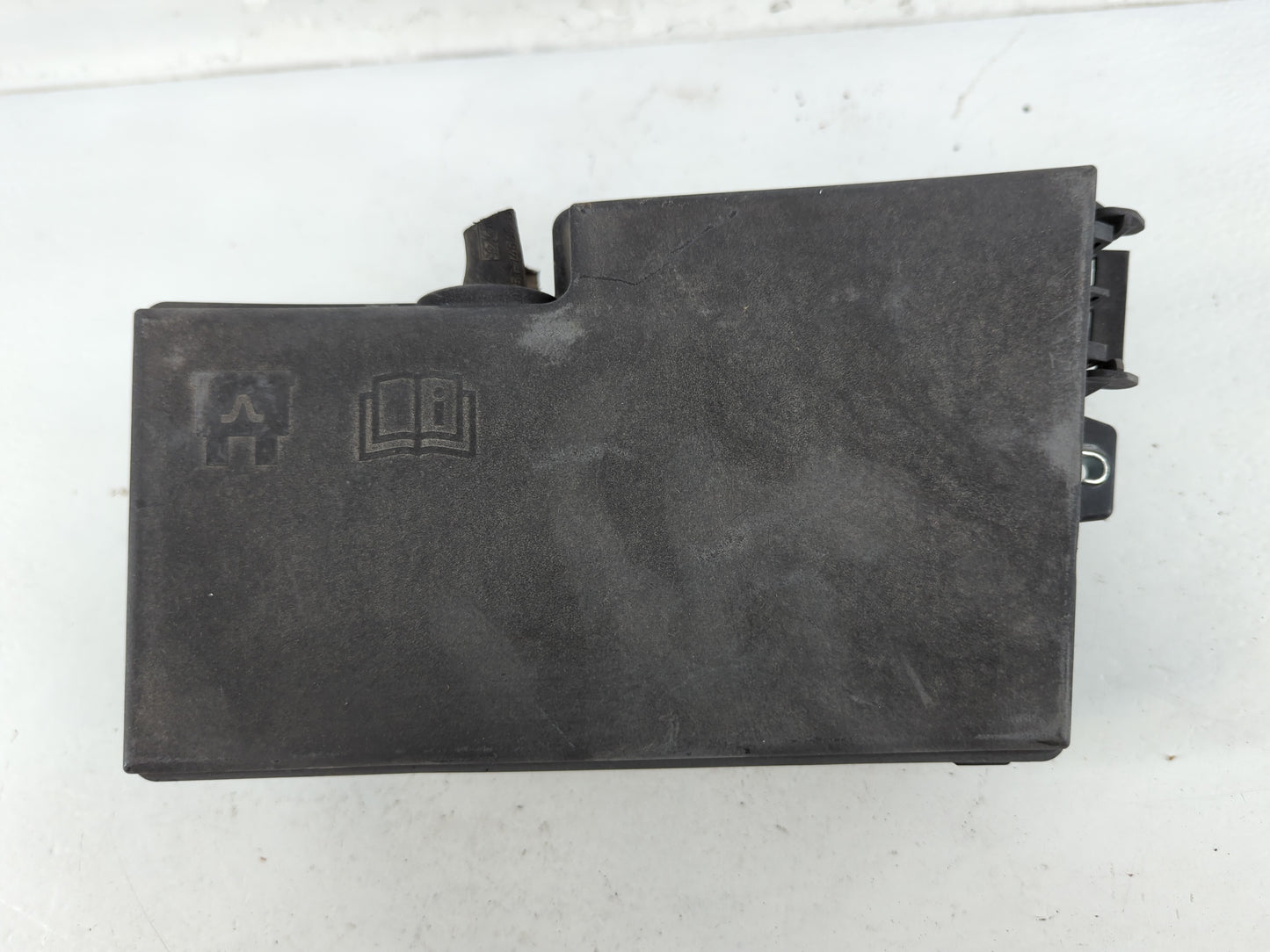 2016 Ford Focus Fusebox Fuse Box Panel Relay Module P/N:AV6T-14A067-AD Fits OEM Used Auto Parts - Oemusedautoparts1.com