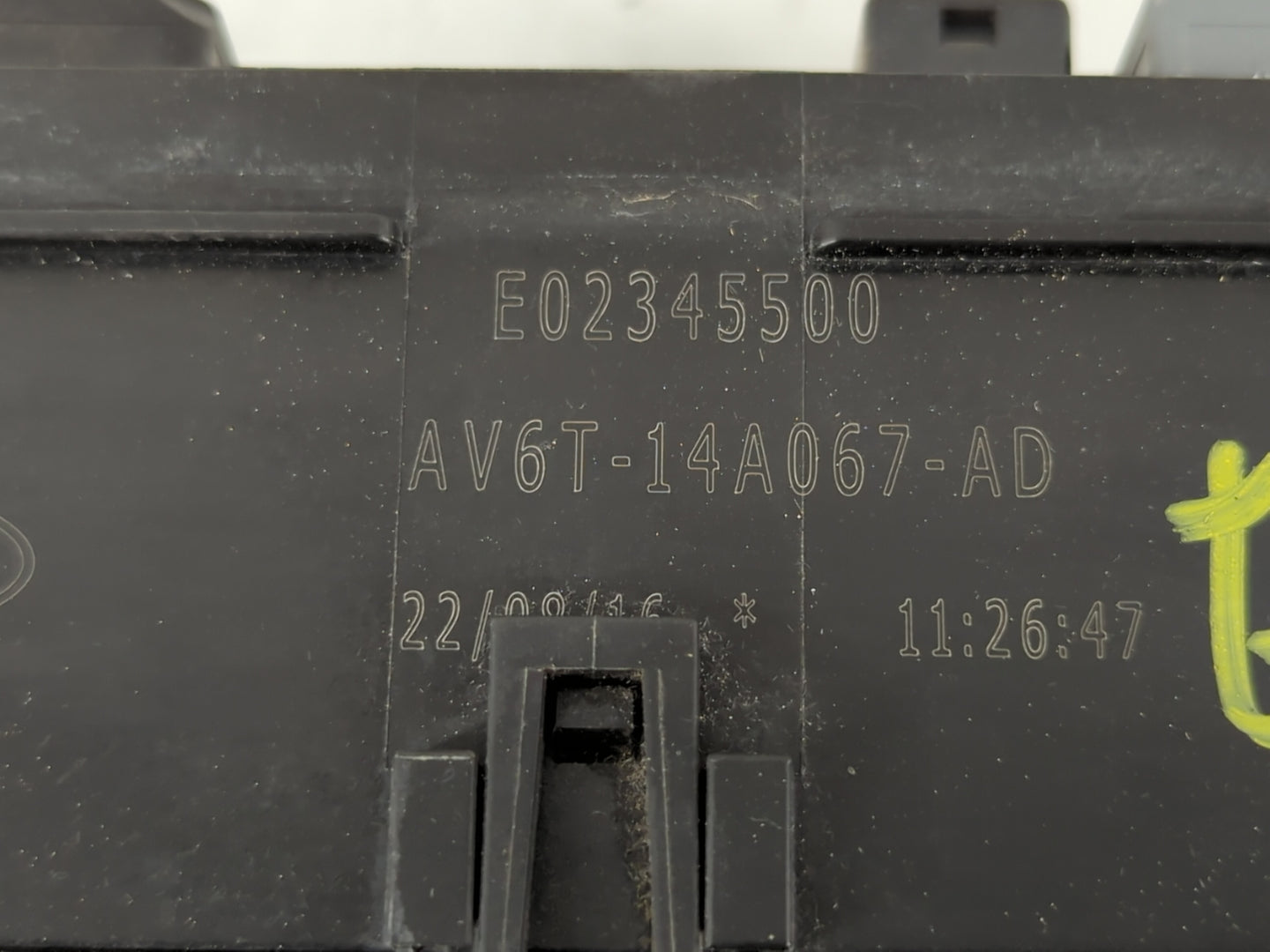 2016 Ford Focus Fusebox Fuse Box Panel Relay Module P/N:AV6T-14A067-AD Fits OEM Used Auto Parts - Oemusedautoparts1.com