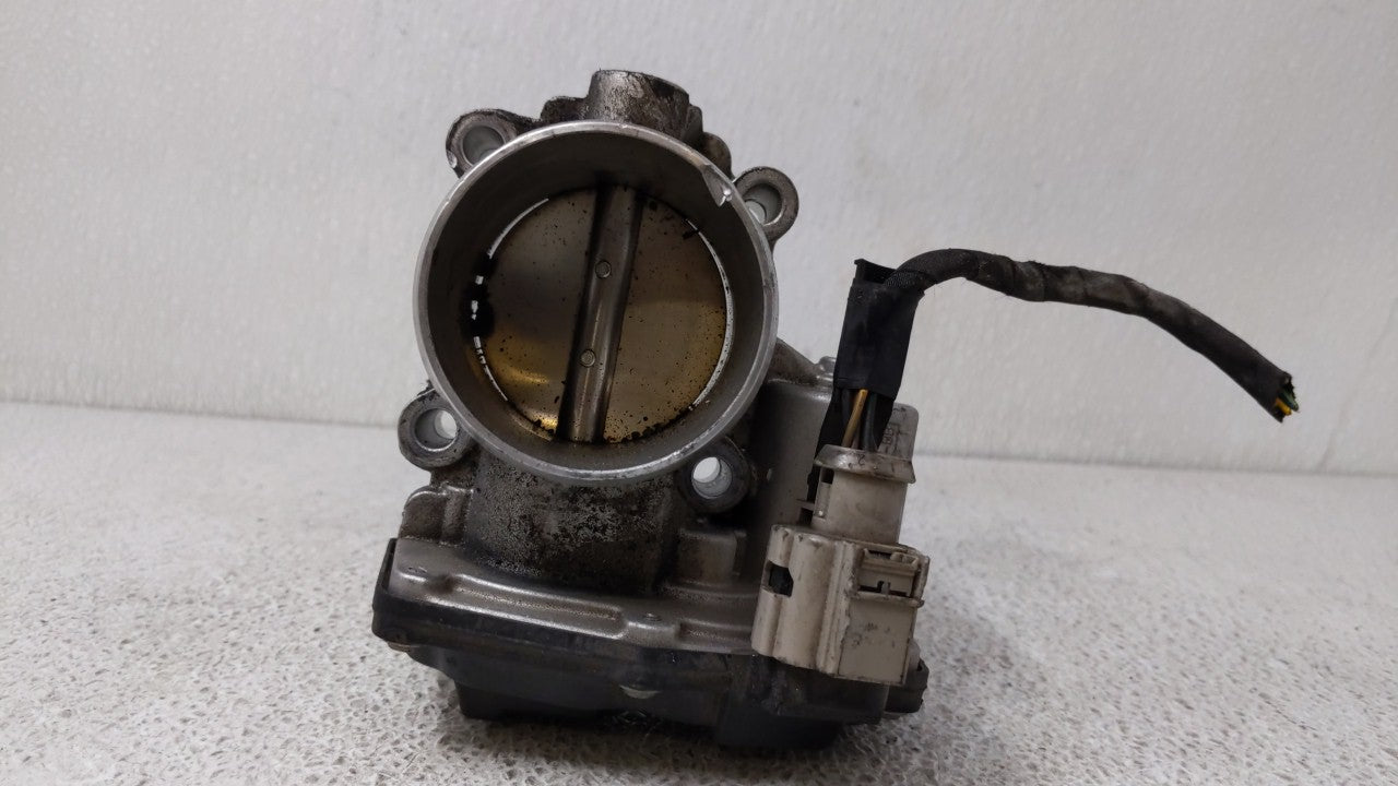 2014-2020 Ford Fusion Throttle Body P/N:DS7G-9F991-BB DS7G-9F991-CA Fits Fits 2014 2015 2016 2017 2018 2019 2020 OEM Used Au