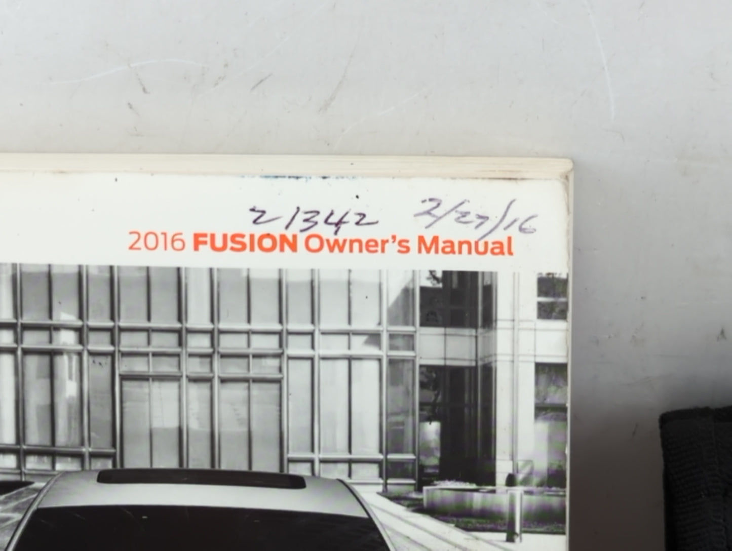 2016 Ford Fusion Owners Manual Book Guide P/N:GE5J 19A321 AA OEM Used Auto Parts - Oemusedautoparts1.com