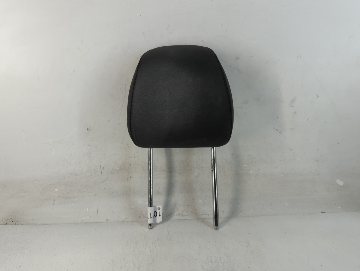 2016 Ford Fusion Headrest Head Rest Front Driver Passenger Seat Fits Fits 1999 2000 2001 2002 OEM Used Auto Parts - Oemuseda