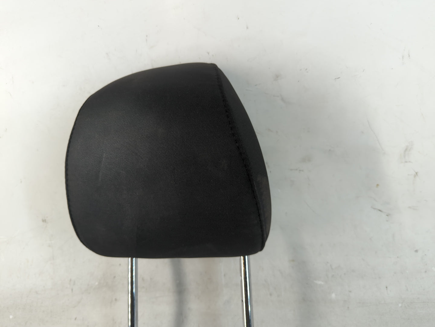 2016 Ford Fusion Headrest Head Rest Front Driver Passenger Seat Fits Fits 1999 2000 2001 2002 OEM Used Auto Parts - Oemuseda