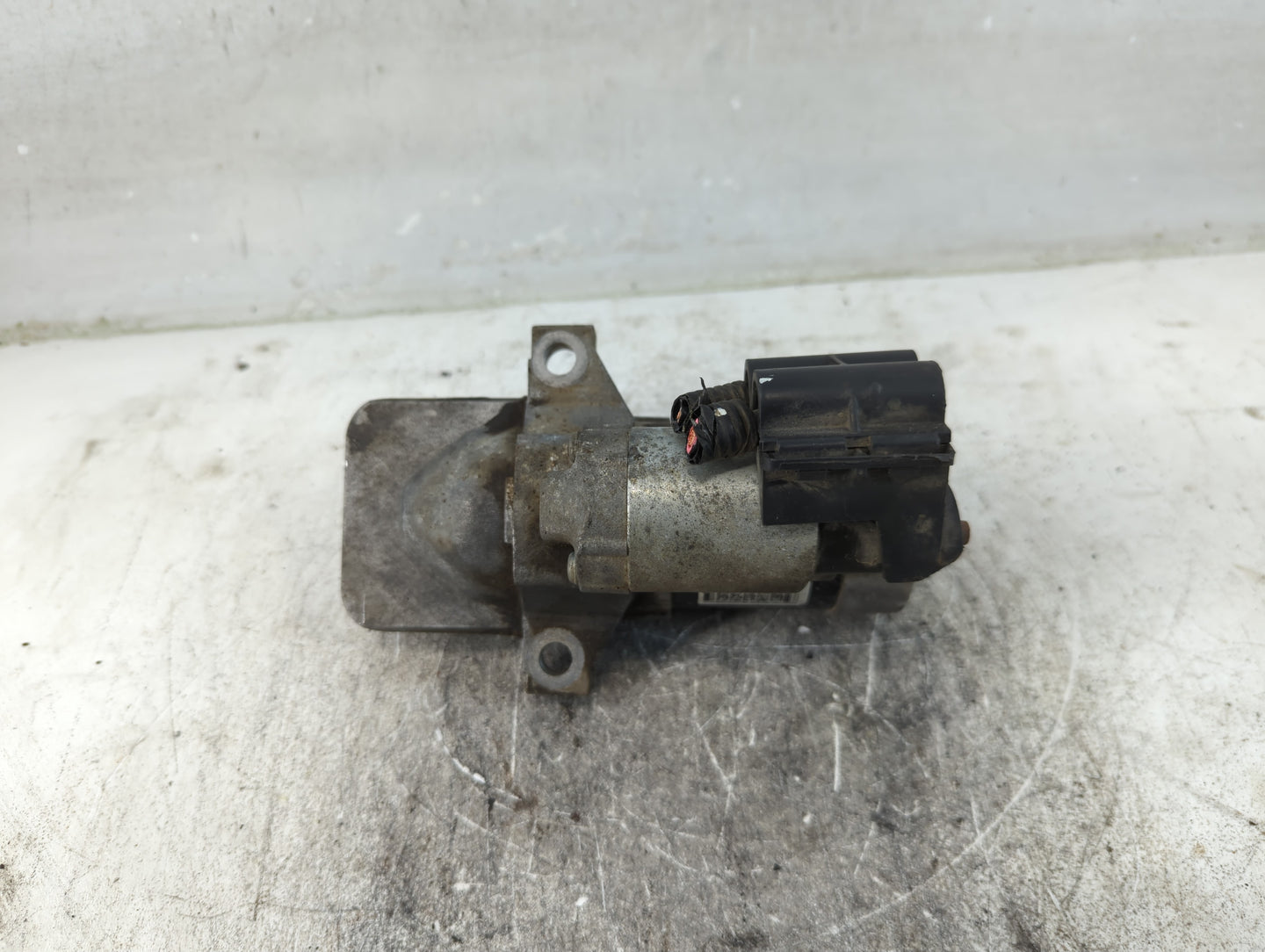 2013-2020 Ford Fusion Car Starter Motor Solenoid OEM P/N:FJ5T-11000-AA Fits Fits 2012 2013 2014 2015 2016 2017 2018 2019 202