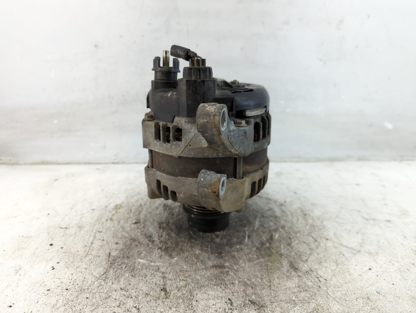 2013-2020 Ford Fusion Alternator Replacement Generator Charging Assembly Engine OEM Fits OEM Used Auto Parts - Oemusedautopa