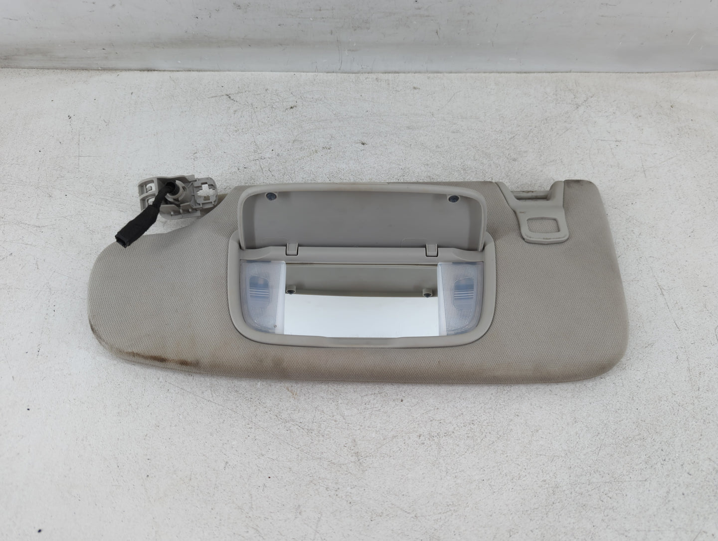2015-2016 Ford Fusion Sun Visor Shade Replacement Passenger Right Mirror Fits Fits 2015 2016 OEM Used Auto Parts - Oemusedau