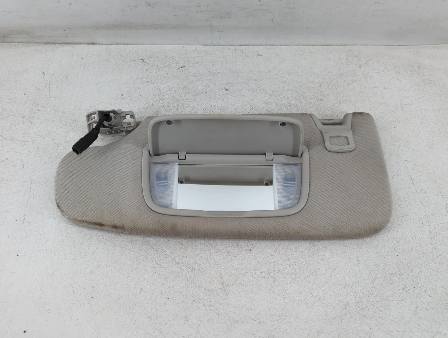 2015-2016 Ford Fusion Sun Visor Shade Replacement Passenger Right Mirror Fits Fits 2015 2016 OEM Used Auto Parts - Oemusedau