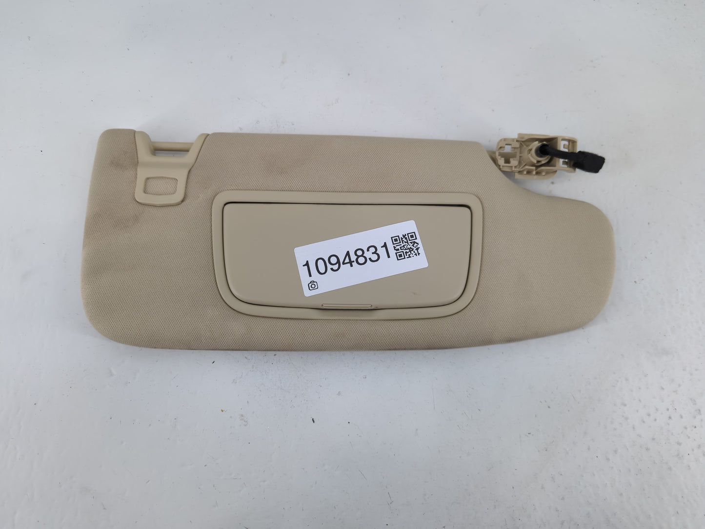 2015-2016 Ford Fusion Sun Visor Shade Replacement Passenger Right Mirror Fits Fits 2015 2016 OEM Used Auto Parts - Oemusedau