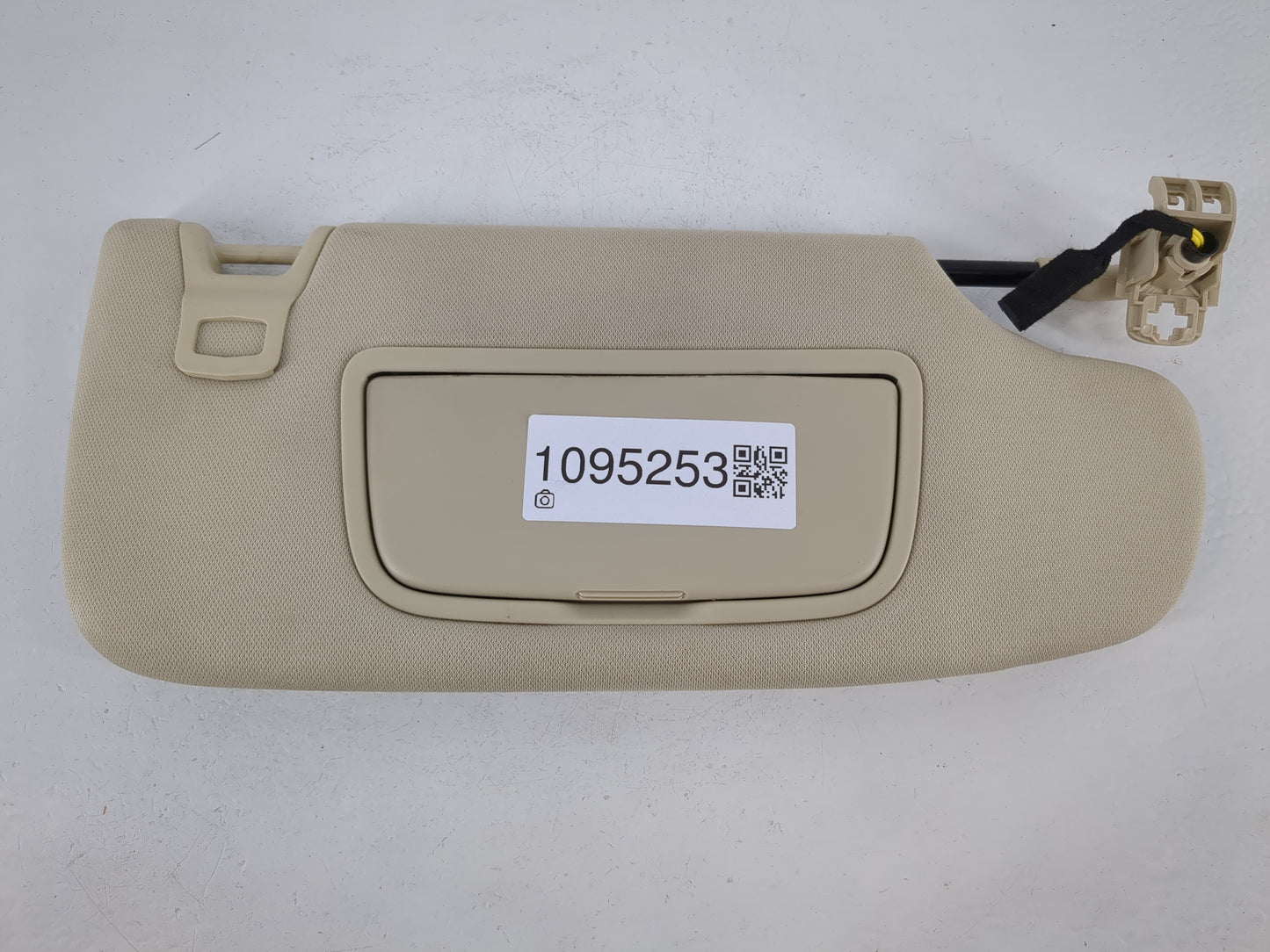 2015-2016 Ford Fusion Sun Visor Shade Replacement Passenger Right Mirror Fits Fits 2015 2016 OEM Used Auto Parts - Oemusedau