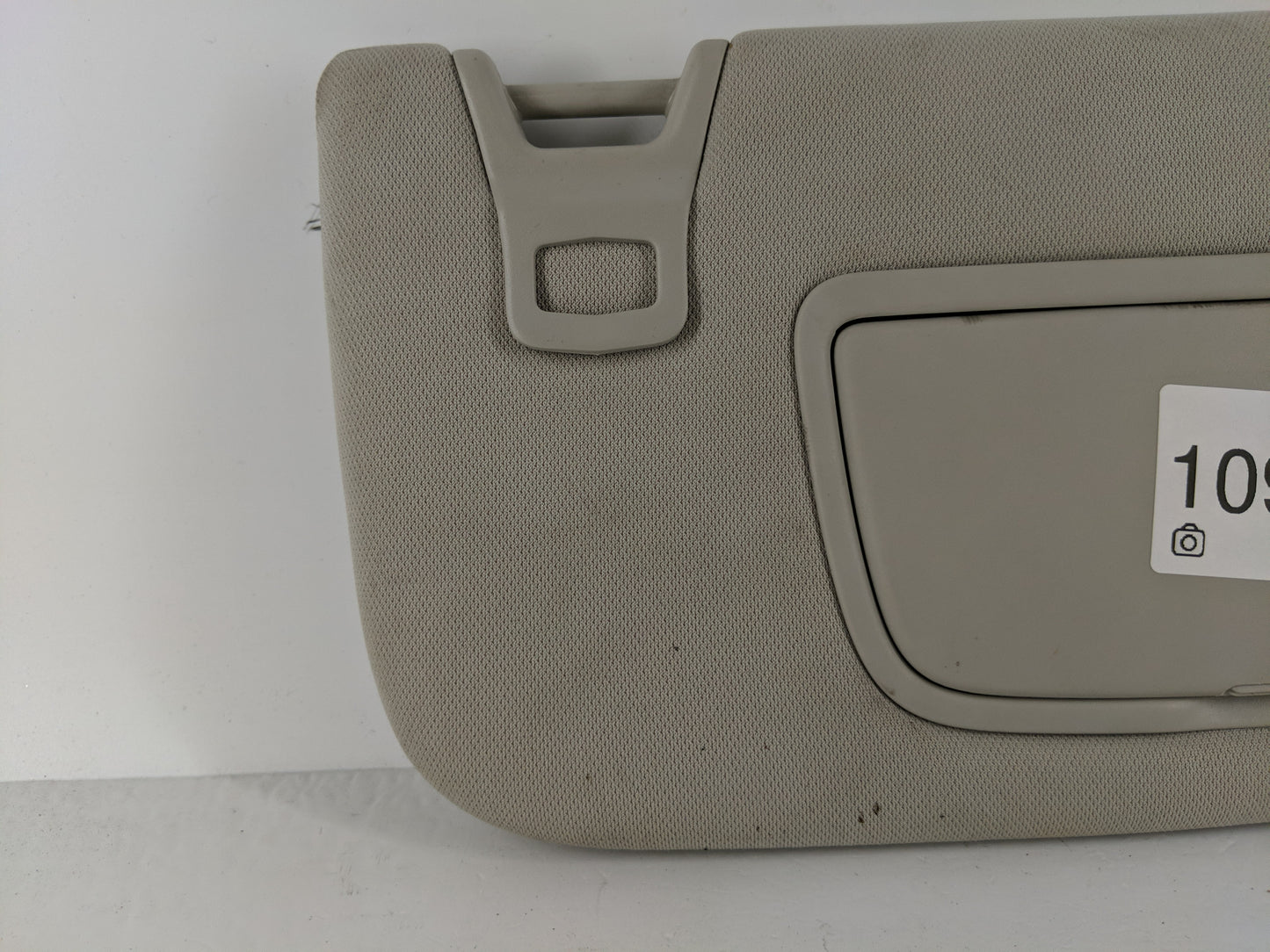 2015-2016 Ford Fusion Sun Visor Shade Replacement Passenger Right Mirror Fits Fits 2015 2016 OEM Used Auto Parts - Oemusedau