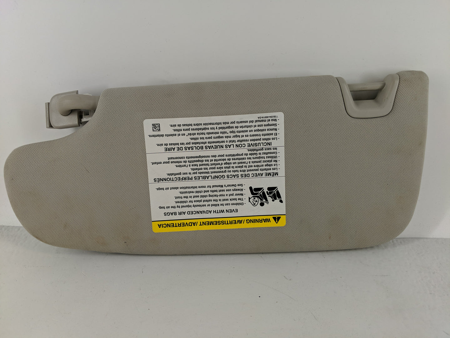 2015-2016 Ford Fusion Sun Visor Shade Replacement Passenger Right Mirror Fits Fits 2015 2016 OEM Used Auto Parts - Oemusedau