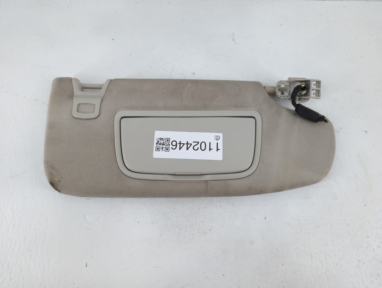2015-2016 Ford Fusion Sun Visor Shade Replacement Passenger Right Mirror Fits Fits 2015 2016 OEM Used Auto Parts - Oemusedau